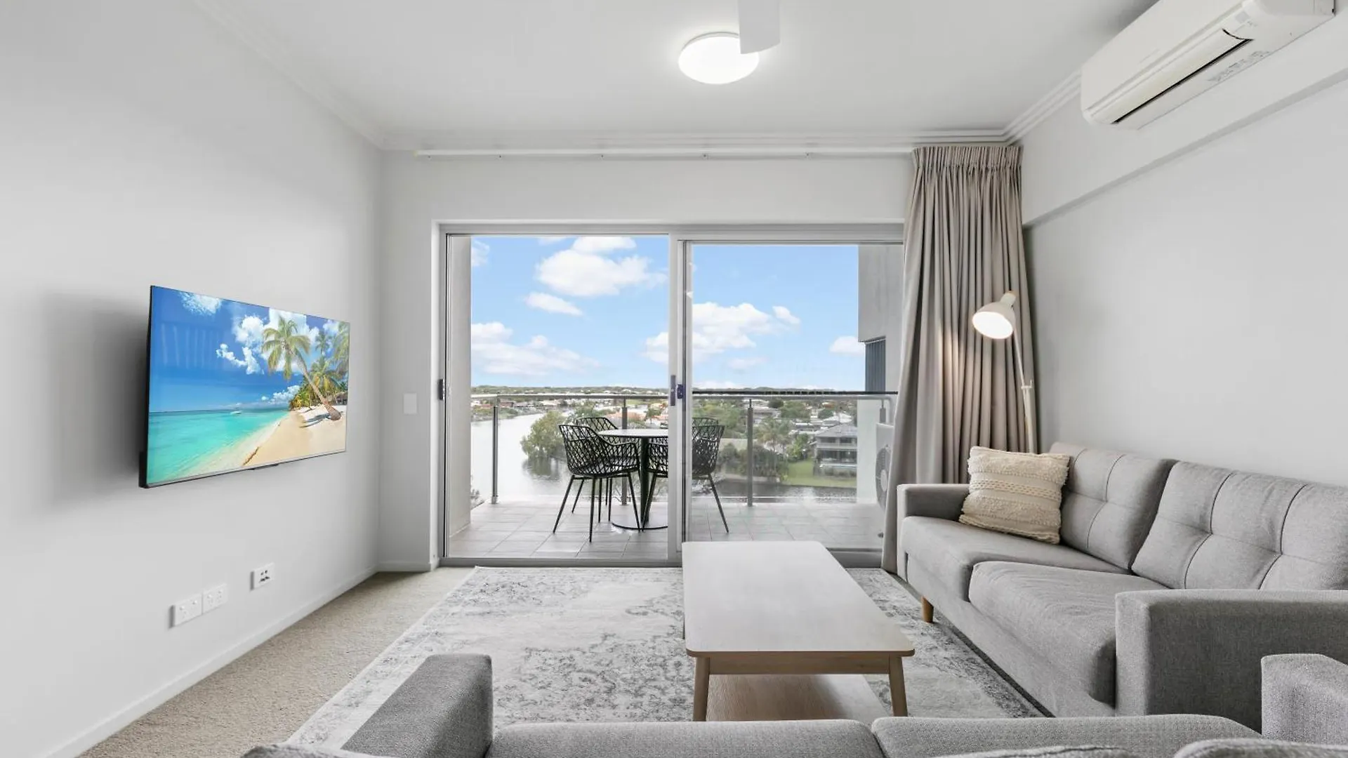 Broadwater On The Peninsula Aparthotel Kawana Waters