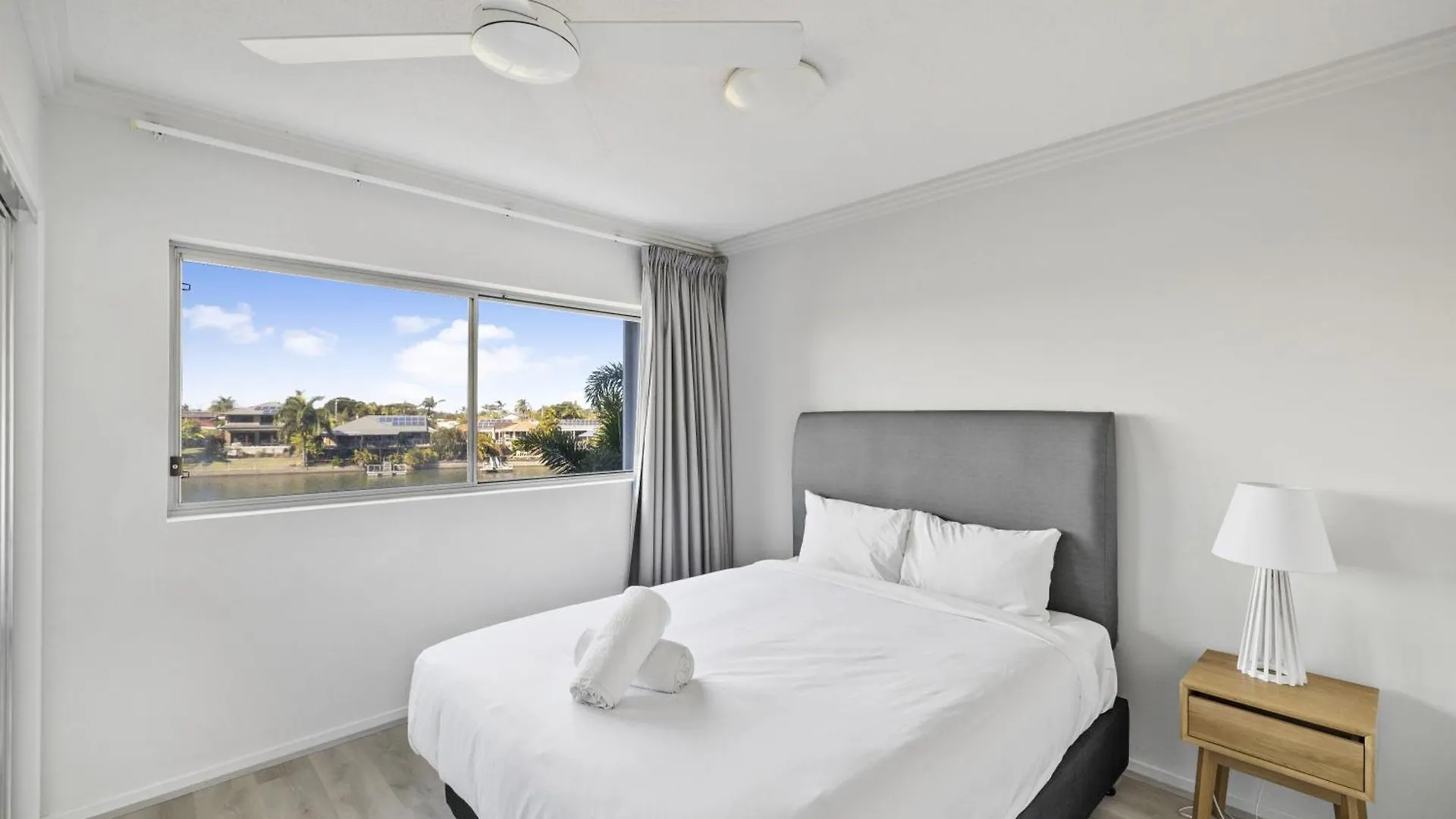 Broadwater On The Peninsula Aparthotel Kawana Waters