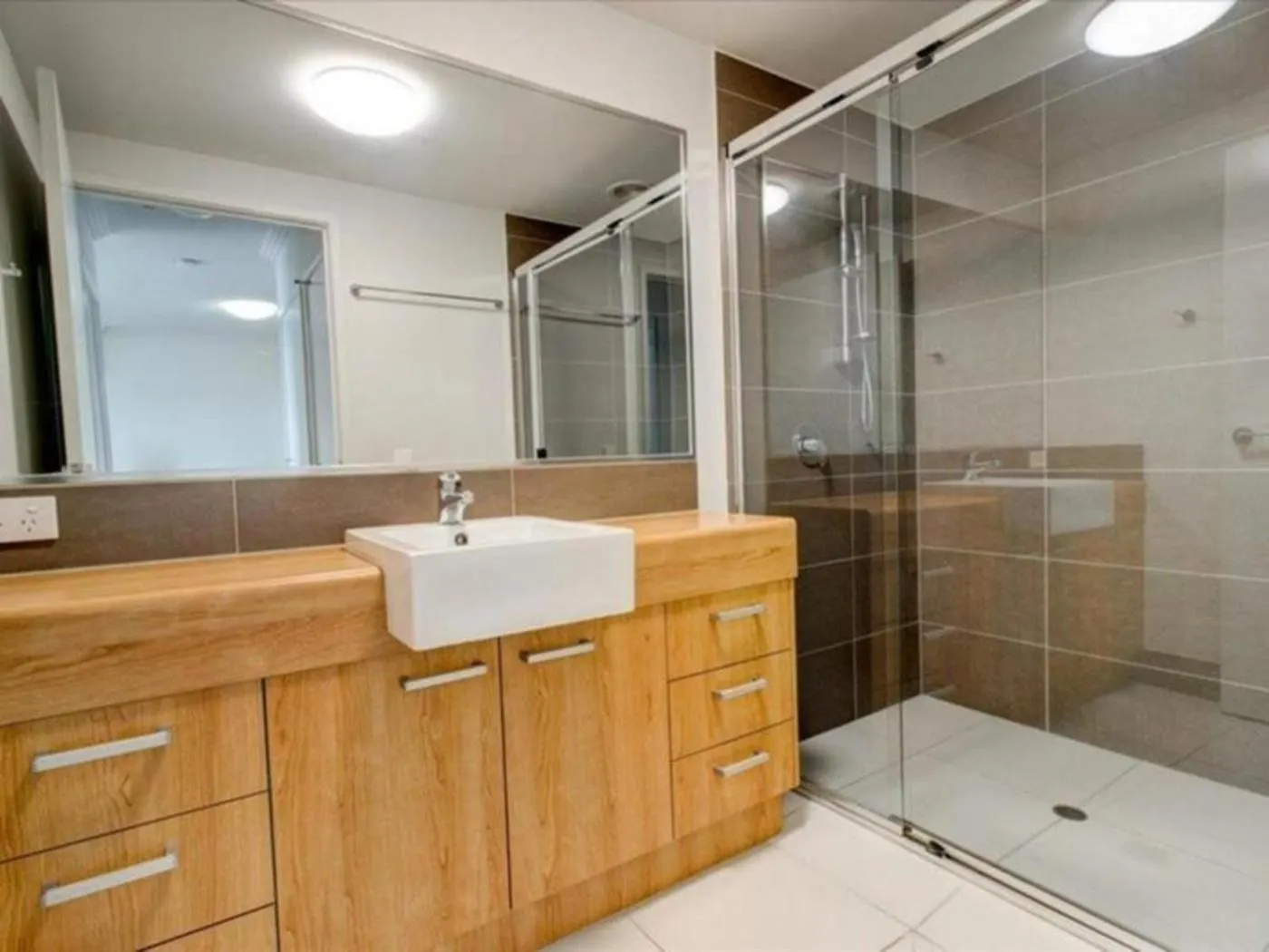 Broadwater On The Peninsula Aparthotel Kawana Waters