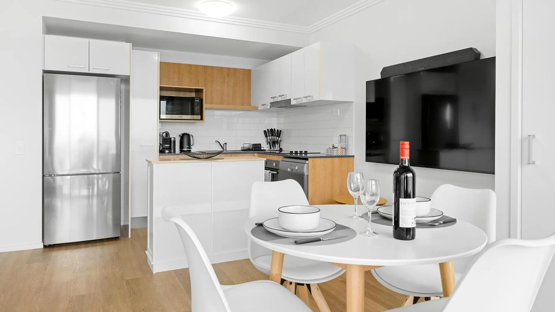 Broadwater On The Peninsula Aparthotel Kawana Waters